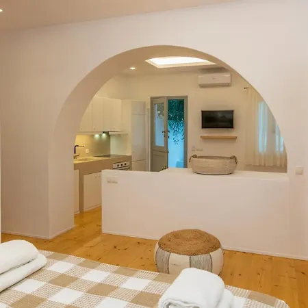 Acanthus Apartmán Tínos